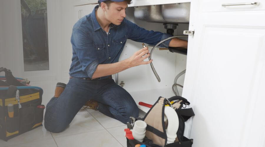 Local expert plumbing services in Golconda, IL